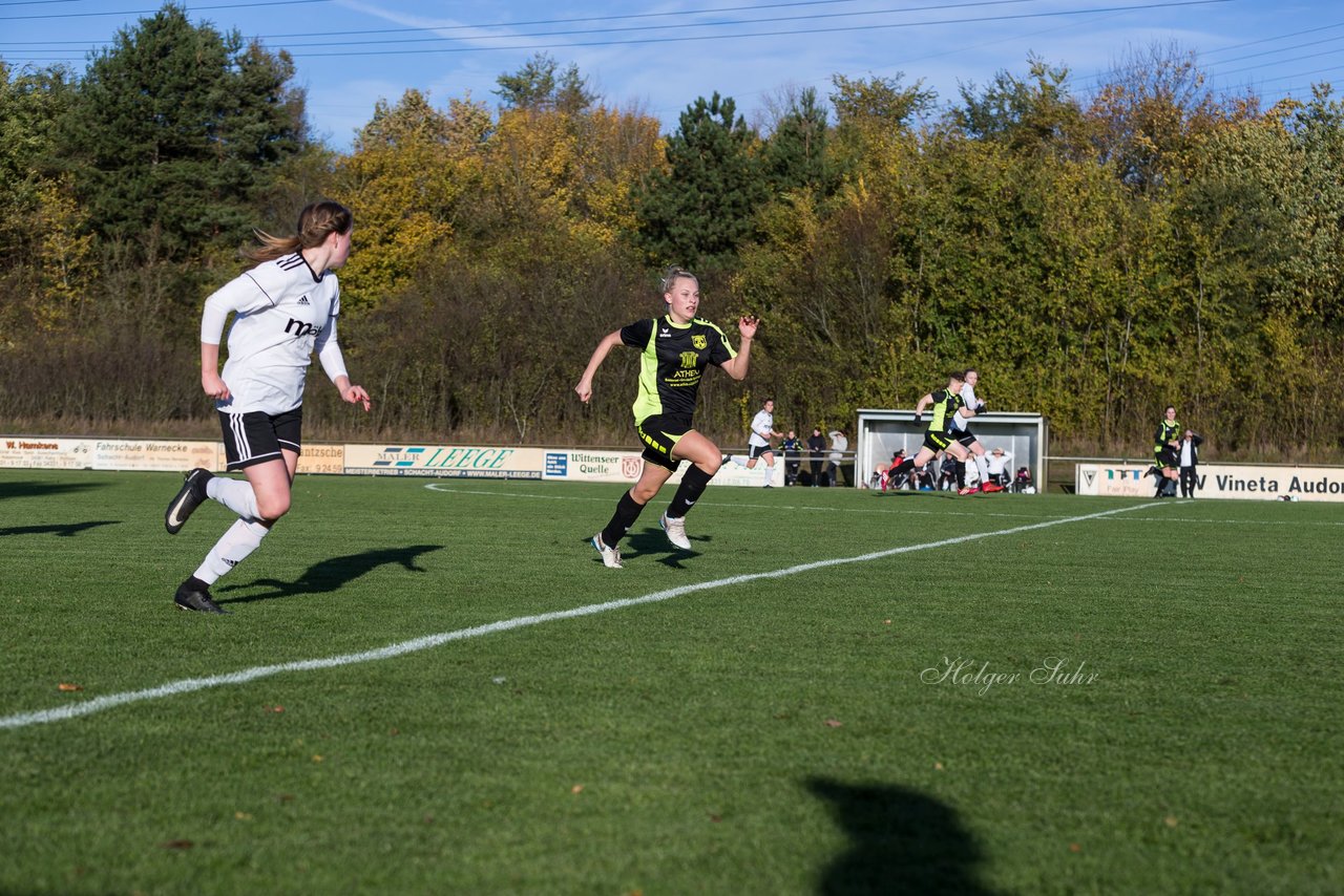 Bild 201 - Frauen TSV Vineta Audorg - SV Friesia 03 Riesum Lindholm : Ergebnis: 2:4